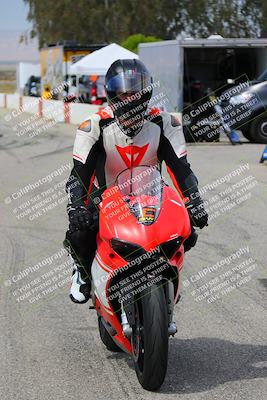 media/Apr-04-2022-TrackDaz (Mon) [[4aeec2b776]]/Group C/Grid/